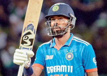 expensive cricket bat