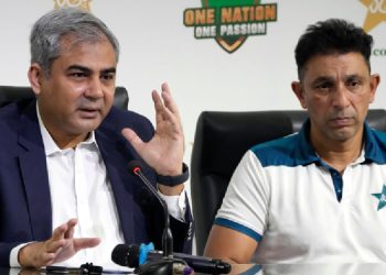 Pakistan Players Urge PCB Chief
