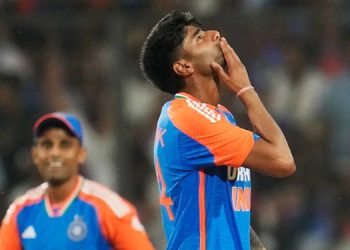 Mayank Yadav 150 kmph ball